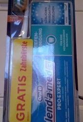 Oral-B blend-a-med Pro-Expert Zahncreme (+ Premium Pro-Flex Zahnbürste)