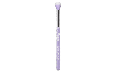 essence eyeshadow blending brush